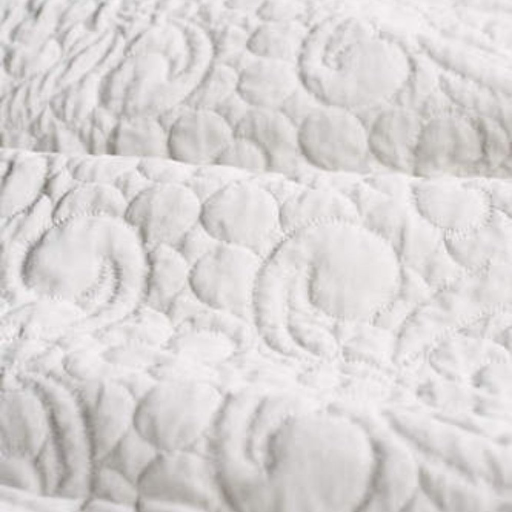 ANTHROPOLOGIE MINAMI GREY VELVET 2 STANDARD SHAMS - Picture 3 of 3